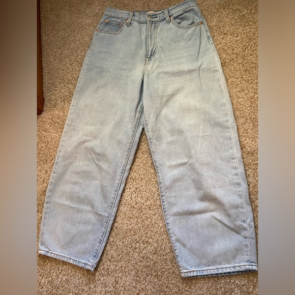 Levi’s Balloon Leg Jeans - Picture 5 of 6
